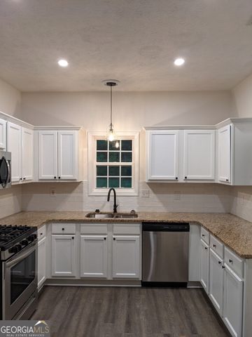 322 Emerald Way, Senoia, GA 30276