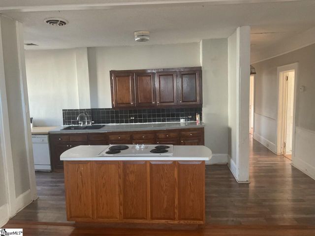 101 E Blue Ridge Drive, Greenville, SC 29609