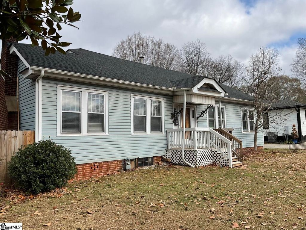 101 E Blue Ridge Drive, Greenville, SC 29609