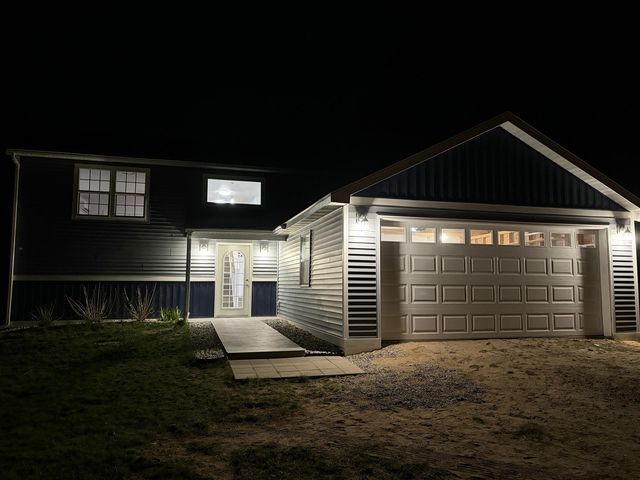 891 N White Birch Drive, Ludington, MI 49431