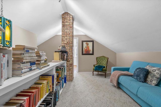 1093 REED STREET, Green Bay, WI 54303