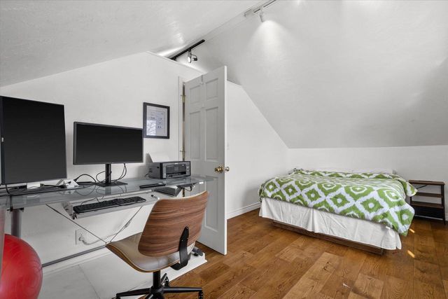 1093 REED STREET, Green Bay, WI 54303