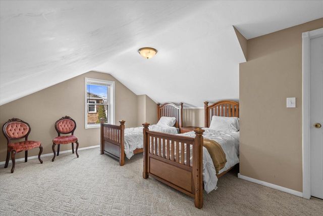 1093 REED STREET, Green Bay, WI 54303