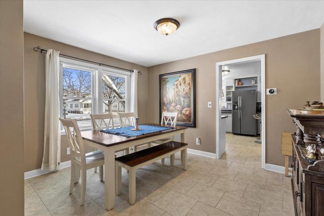 1093 REED STREET, Green Bay, WI 54303