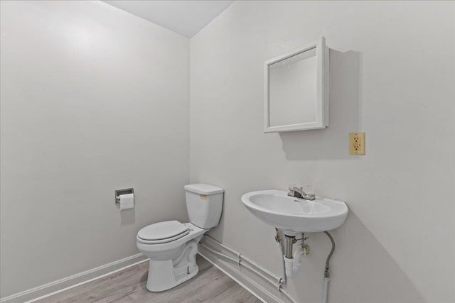 24-28 North Street, Burlington, VT 05401