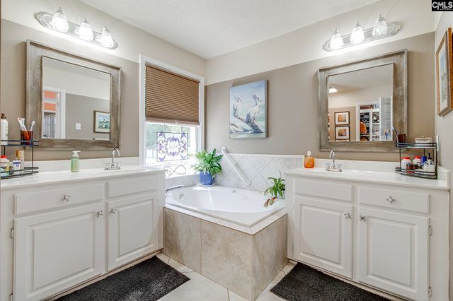 40 Eden's Lane, Lugoff, SC 29078