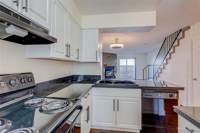 1642 S Idalia Circle B, Aurora, CO 80017