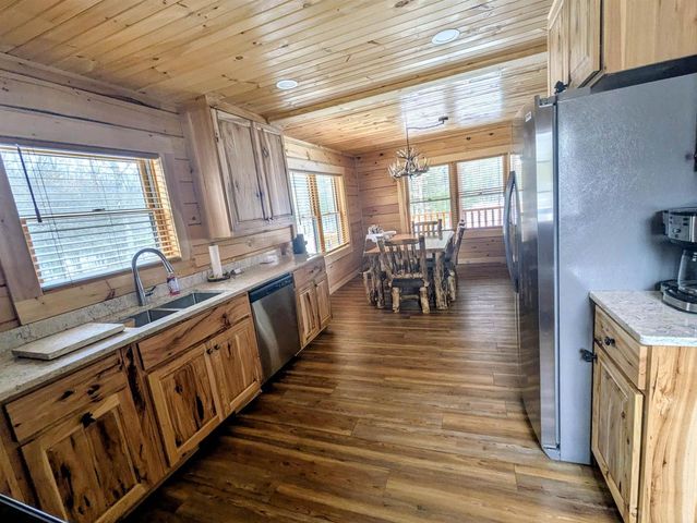 2423 9th Drive, Adams, WI 53910