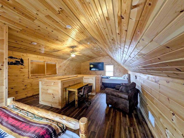 2423 9th Drive, Adams, WI 53910