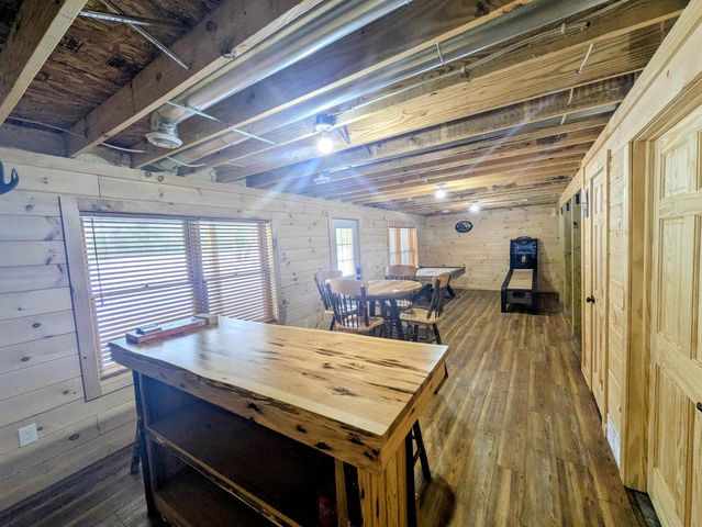 2423 9th Drive, Adams, WI 53910