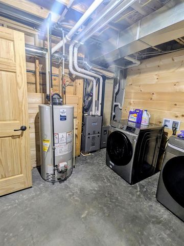 2423 9th Drive, Adams, WI 53910