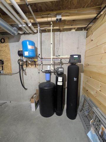 2423 9th Drive, Adams, WI 53910