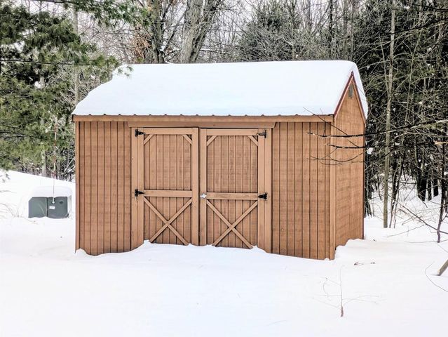 2423 9th Drive, Adams, WI 53910