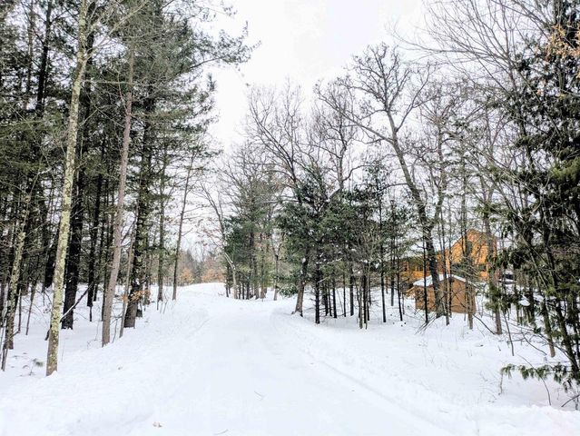 2423 9th Drive, Adams, WI 53910
