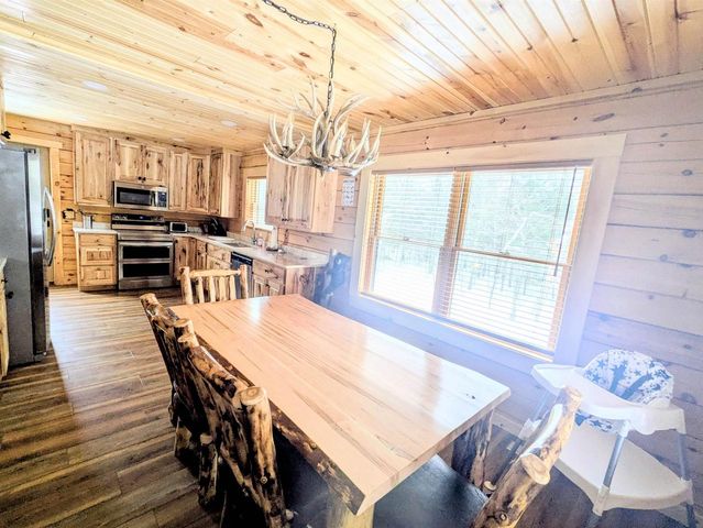 2423 9th Drive, Adams, WI 53910