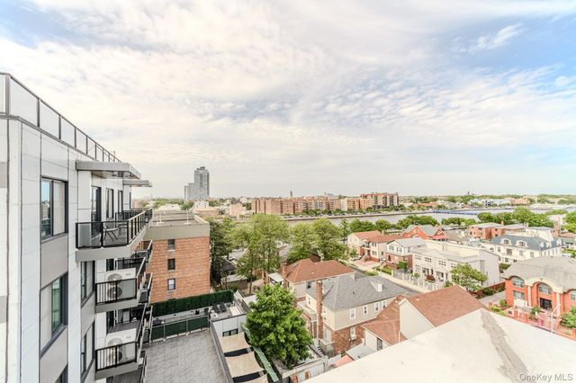 37 W End Avenue 2B, Brooklyn, NY 11235
