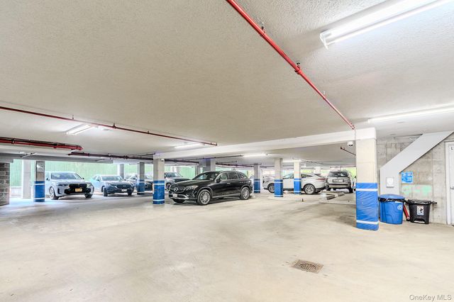 37 W End Avenue 2B, Brooklyn, NY 11235