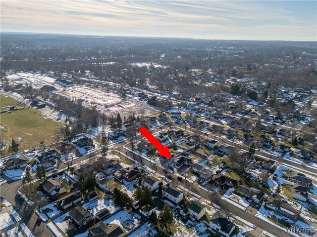 18 Joann Drive, West Seneca, NY 14224