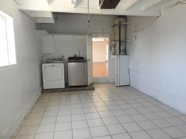 3660 King Street, La Mesa, CA 91941