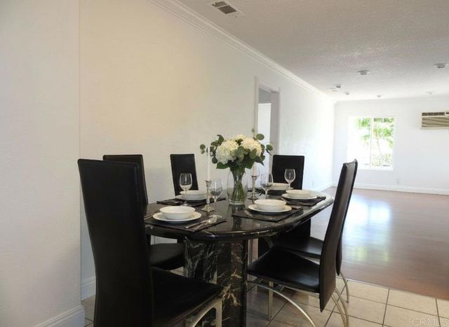 3660 King Street, La Mesa, CA 91941