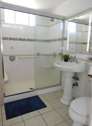 3660 King Street, La Mesa, CA 91941