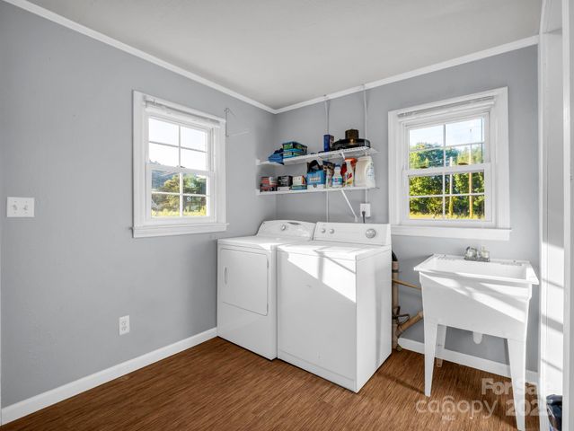 62 Bald Rock Road, Hendersonville, NC 28792