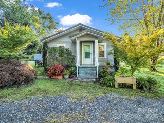 62 Bald Rock Road, Hendersonville, NC 28792