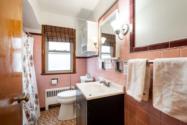 3436 E Van Norman AVENUE, Cudahy, WI 53110