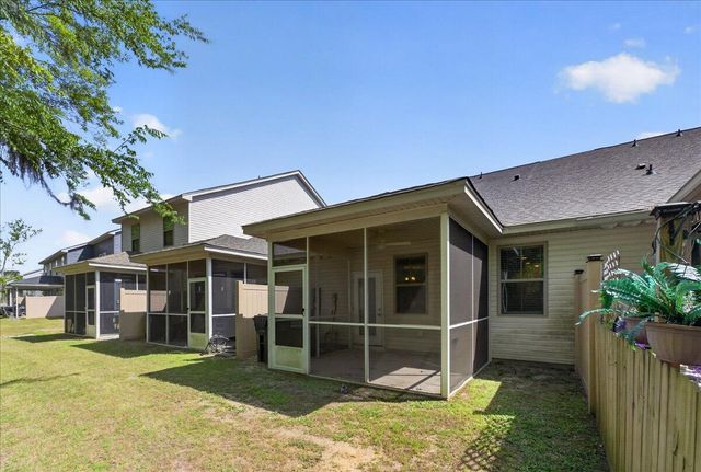 7795 Park Gate Drive, North Charleston, SC 29418