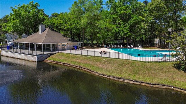 7795 Park Gate Drive, North Charleston, SC 29418