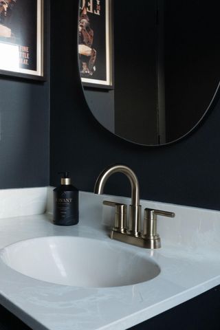 4261 Winchester Court, Minnetonka, MN 55345