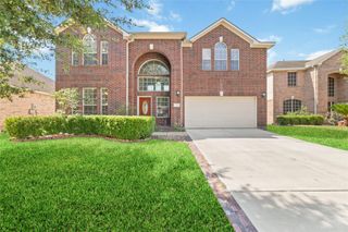 15111 Snow Hill Court, Sugar Land, TX 77498