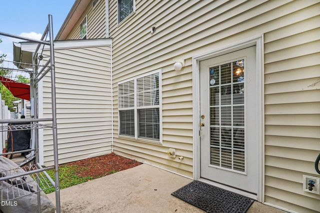 1720 Talon Ridge Way, Raleigh, NC 27610