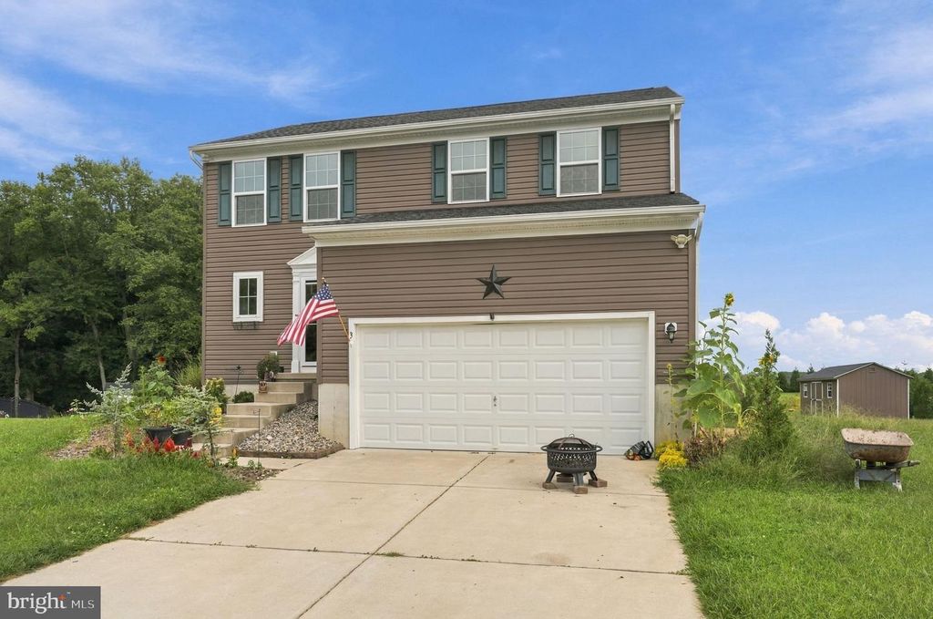 3 LAKE CIRCLE CIR, Carneys Point, NJ 08069 — photo 2
