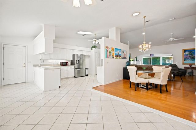 27202 RACQUET CIRCLE, Leesburg, FL 34748
