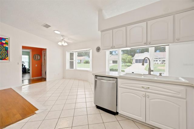 27202 RACQUET CIRCLE, Leesburg, FL 34748