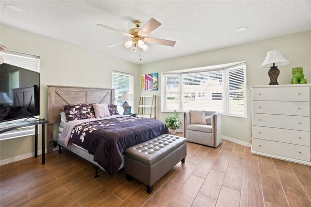 27202 RACQUET CIRCLE, Leesburg, FL 34748