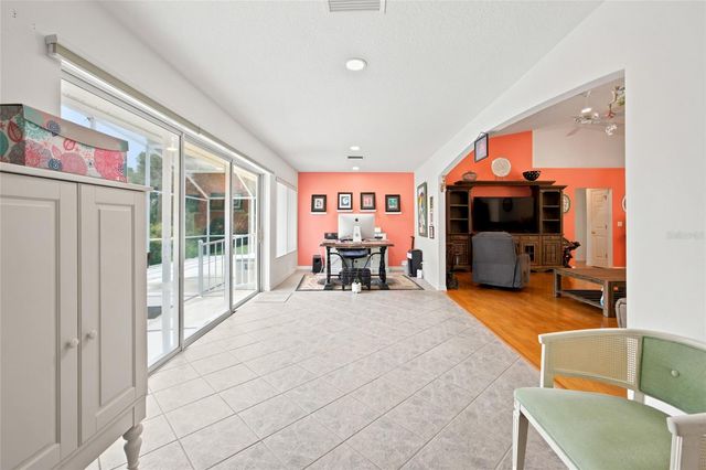 27202 RACQUET CIRCLE, Leesburg, FL 34748