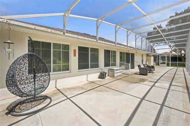 27202 RACQUET CIRCLE, Leesburg, FL 34748
