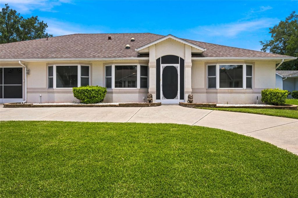 27202 RACQUET CIRCLE, Leesburg, FL 34748
