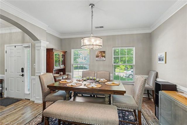 3125 Arrowcrest Place, Winston-salem, NC 27107