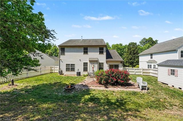 3125 Arrowcrest Place, Winston-salem, NC 27107