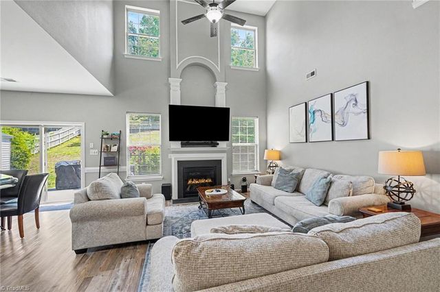 3125 Arrowcrest Place, Winston-salem, NC 27107