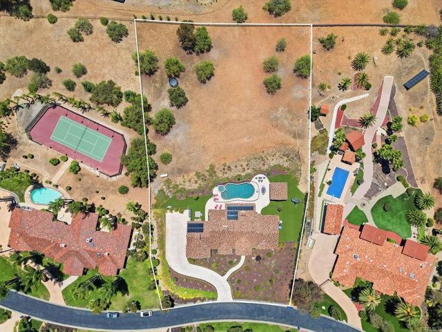 31463 Lake Vista Circle, Bonsall, CA 92003