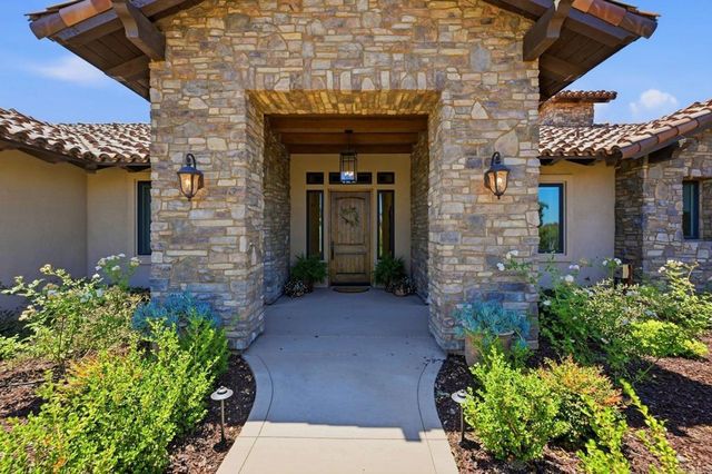31463 Lake Vista Circle, Bonsall, CA 92003