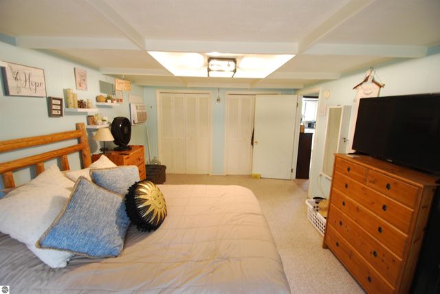 1854 Grouse Lane, St Helen, MI 48656