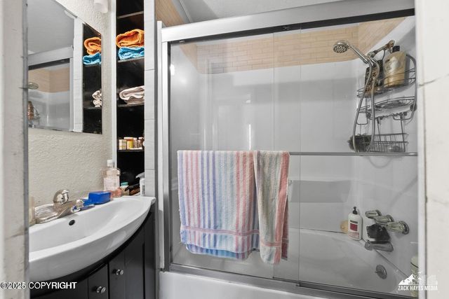 4207 Cope Street, Anchorage, AK 99503