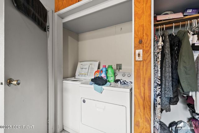 4207 Cope Street, Anchorage, AK 99503