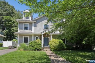 245 Carlton Terrace, Teaneck, NJ 07666