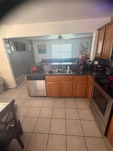 1401 E Main Street, Shawnee, OK 74801